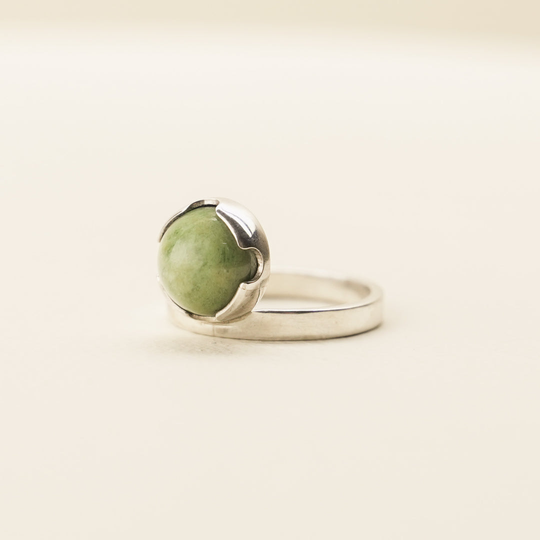 Pounamu Circle Sterling Silver Ring