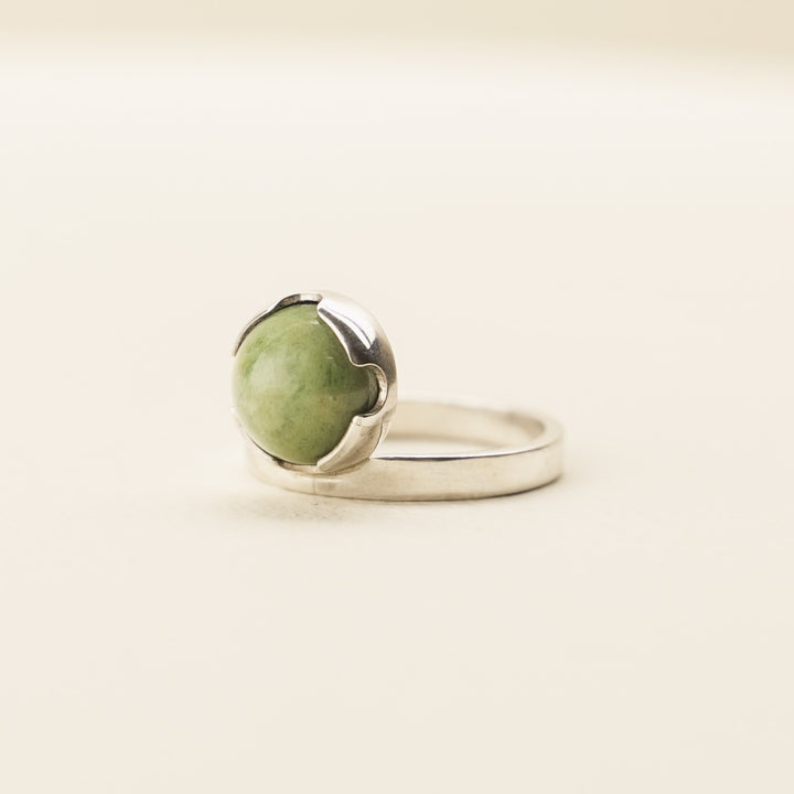 Pounamu Circle Sterling Silver Ring