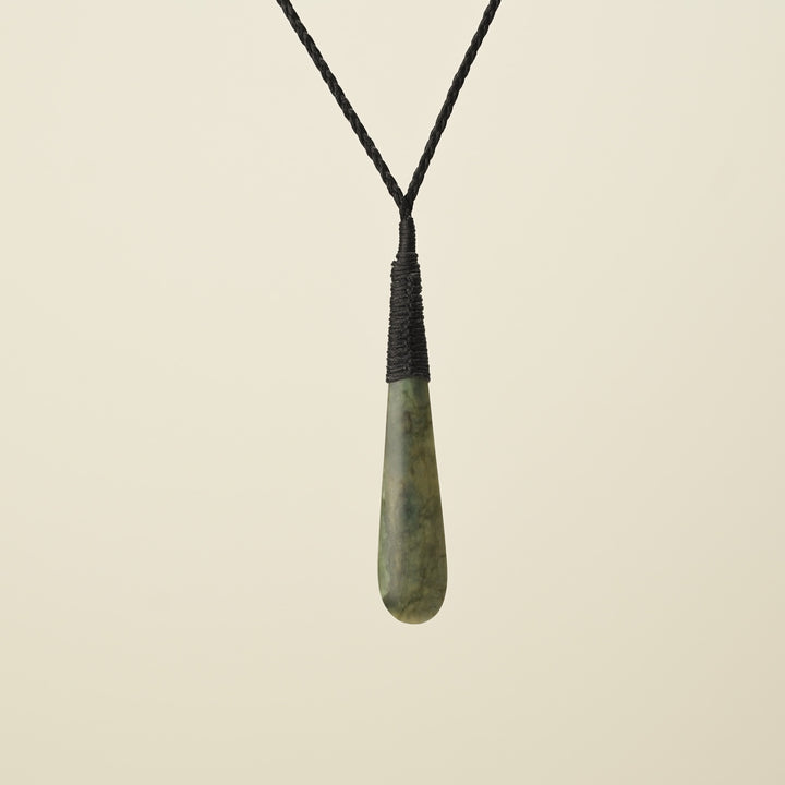 Roimata Teardrop Raukaraka Medium Pendant, Black Binding