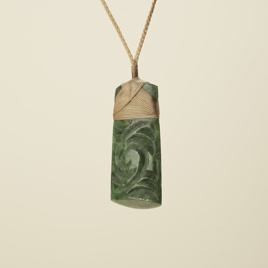 Toki Whakrei Carved Kawakawa Large Pounamu Pendant