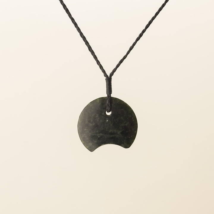 Kawakawa Small/Medium Porowhita Pounamu Pendant