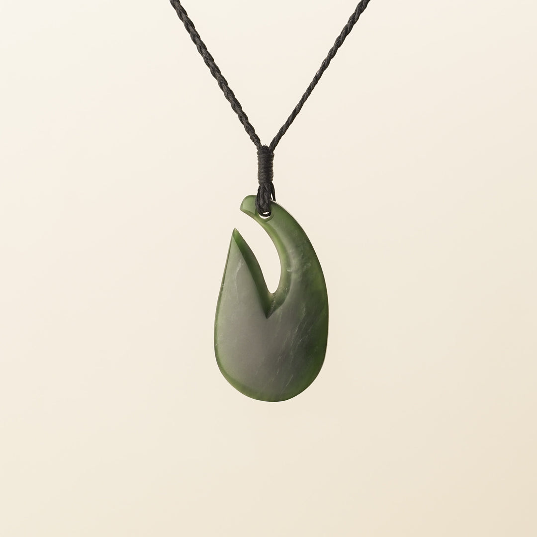 Kawakawa Small Hei Matau Pounamu Pendant