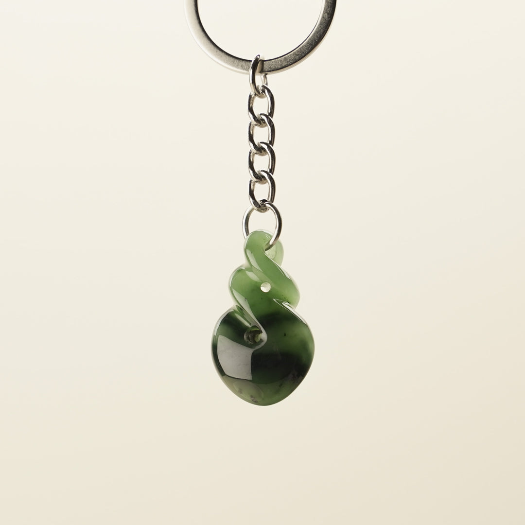 Pikorua Twist Greenstone Key Ring