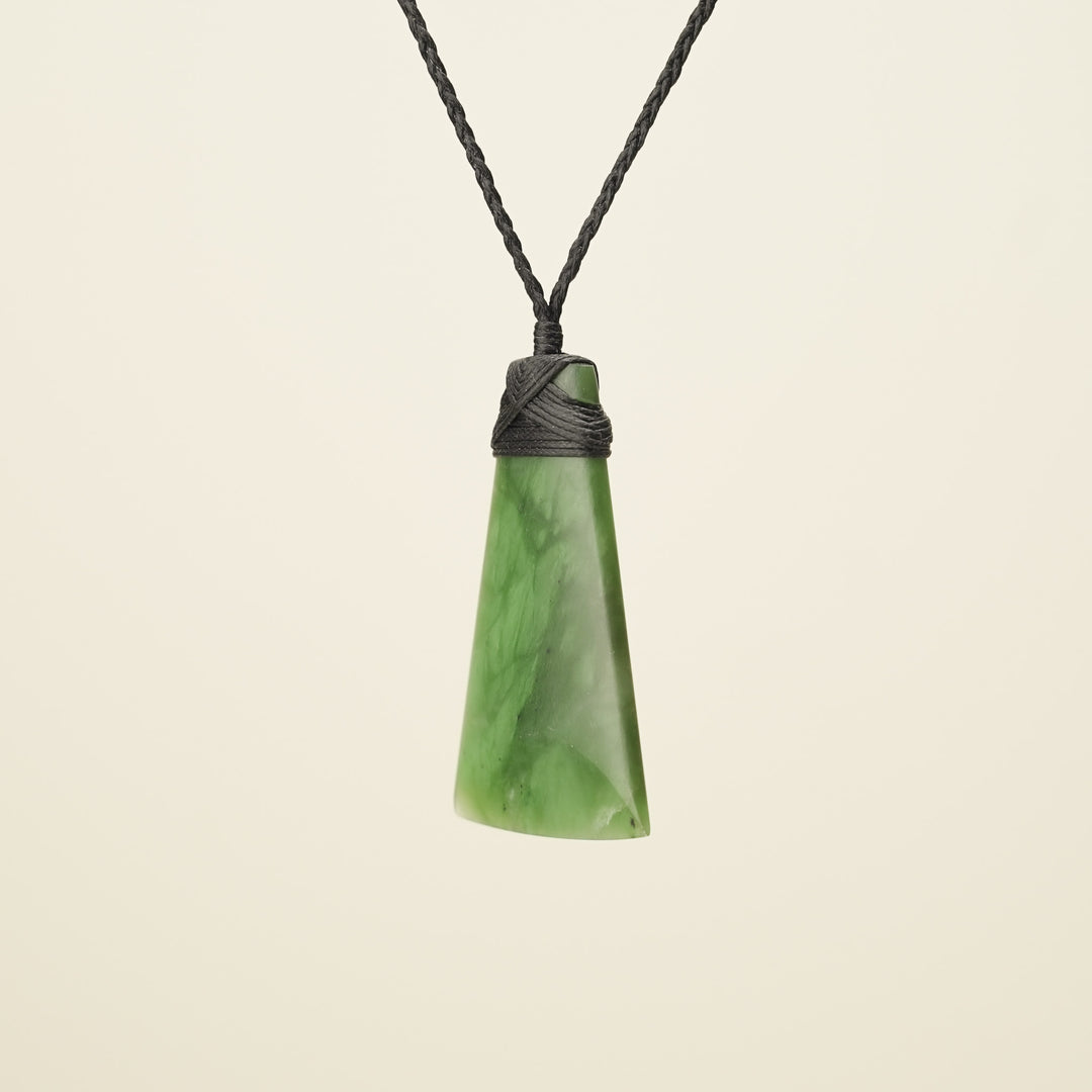 Medium Large Kahurangi Toki - Pounamu Pendant - Black Binding