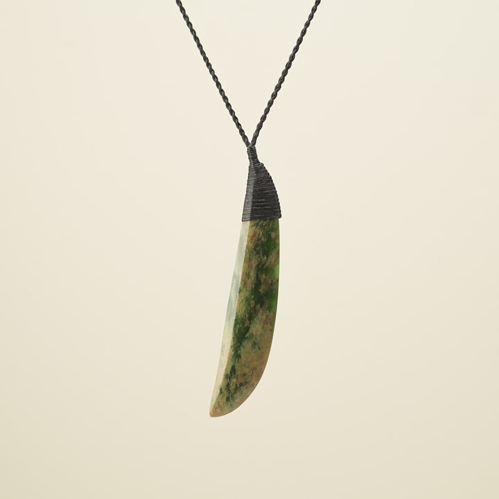 Niho Flower Putiputi Pounamu XL Pendant