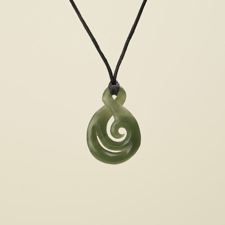 Pikorua Koru Pounamu Medium