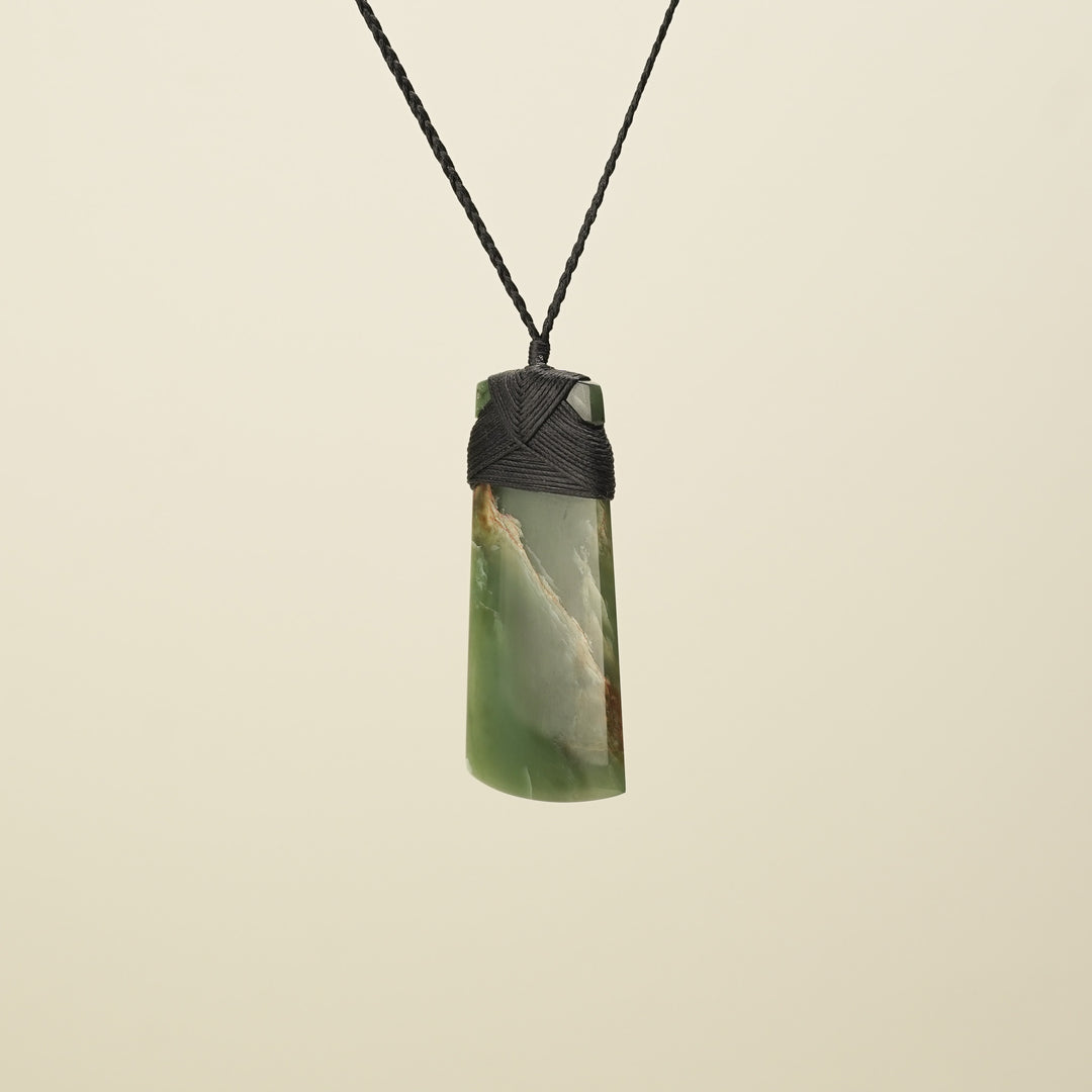 Extra Large Flower Pounamu Toki
