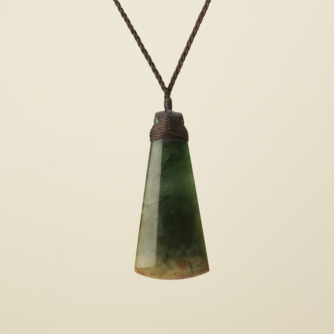 Large Flower Pounamu Toki