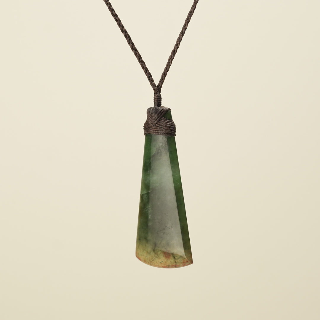 Large Flower Pounamu Toki