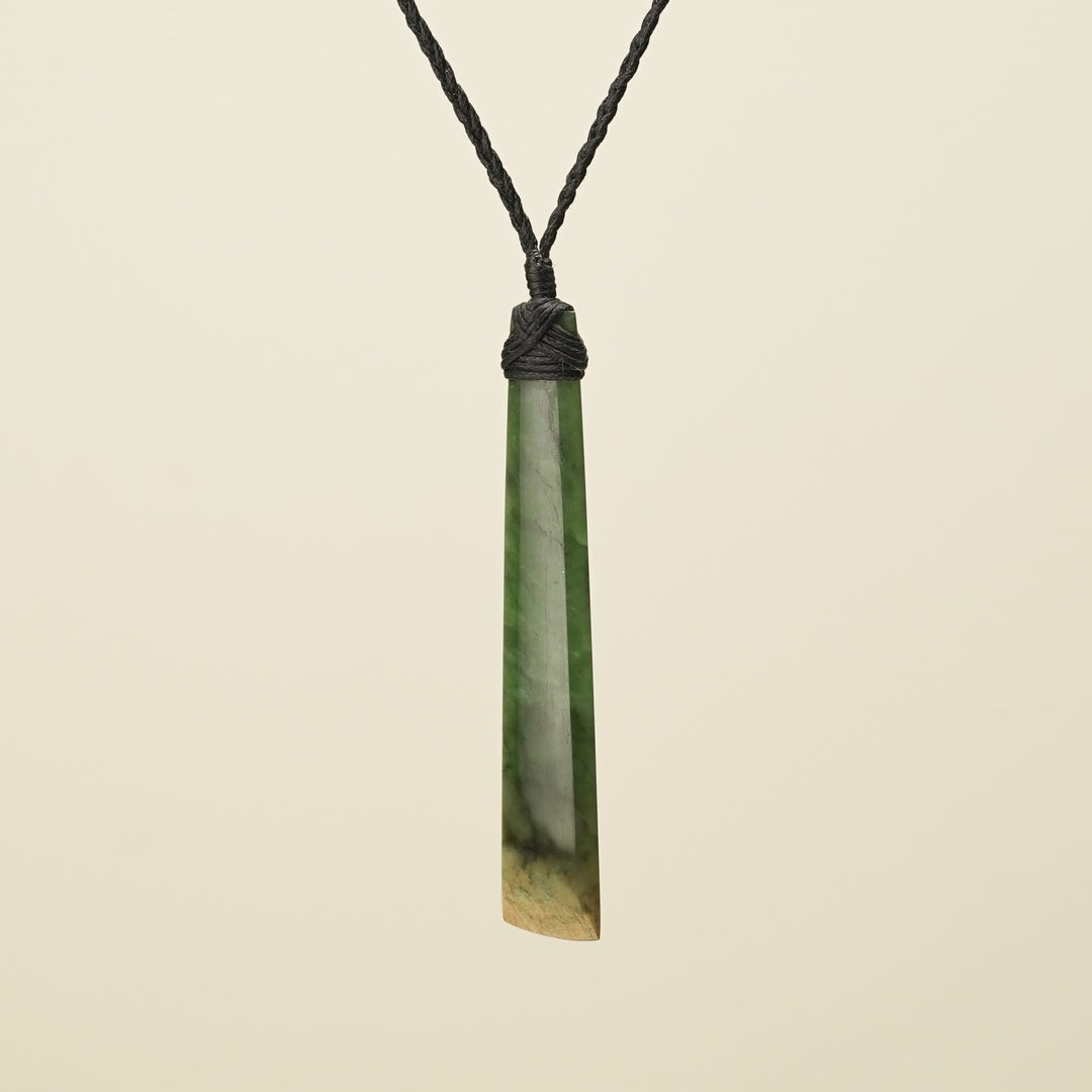 Flower Pounamu Toki Medium Pendant