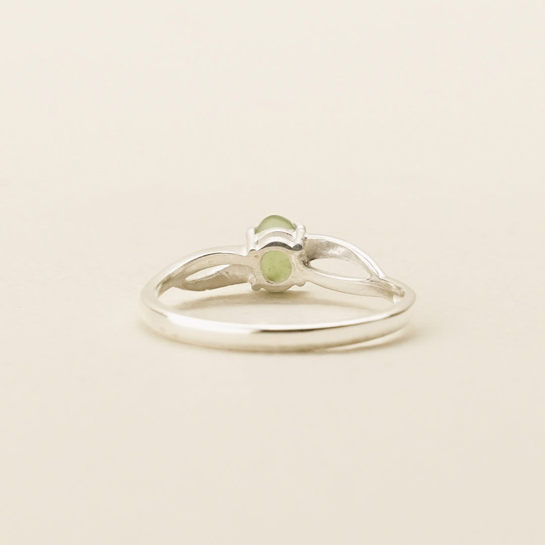 Pounamu Oval Open-Loop Sterling Silver Ring