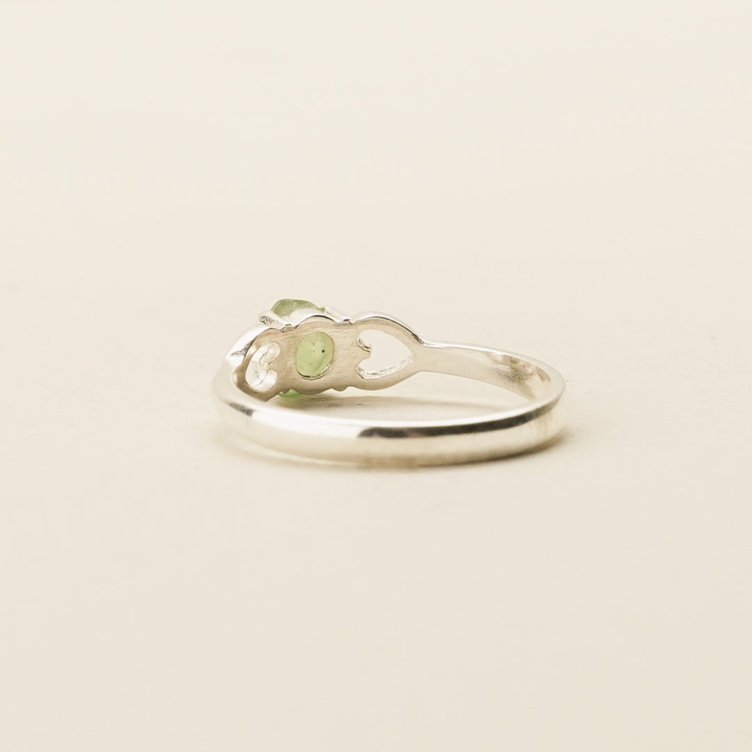 Pounamu Oval Open-Heart Sterling Silver Ring