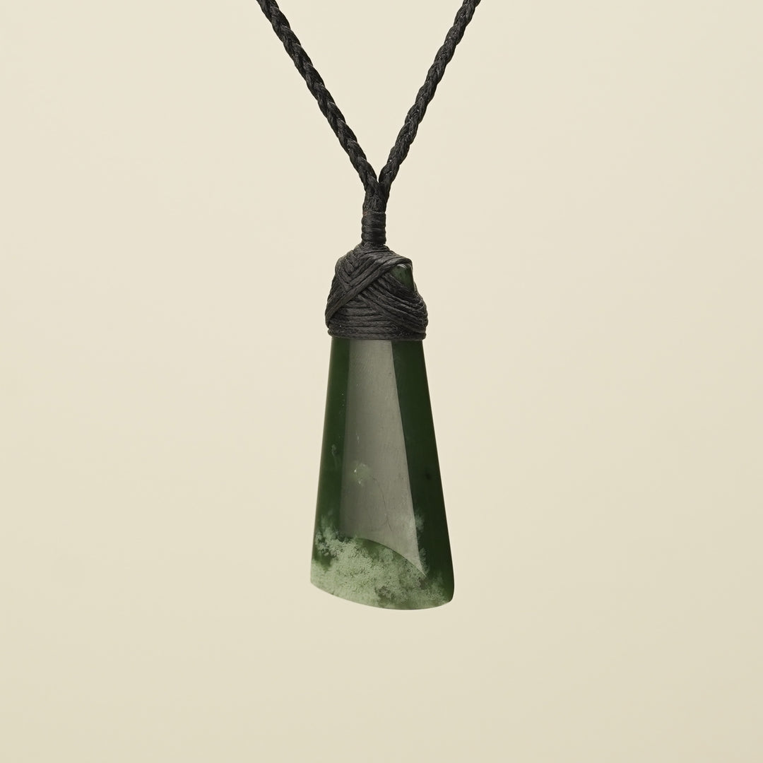 Small Dark Flower Pounamu Toki