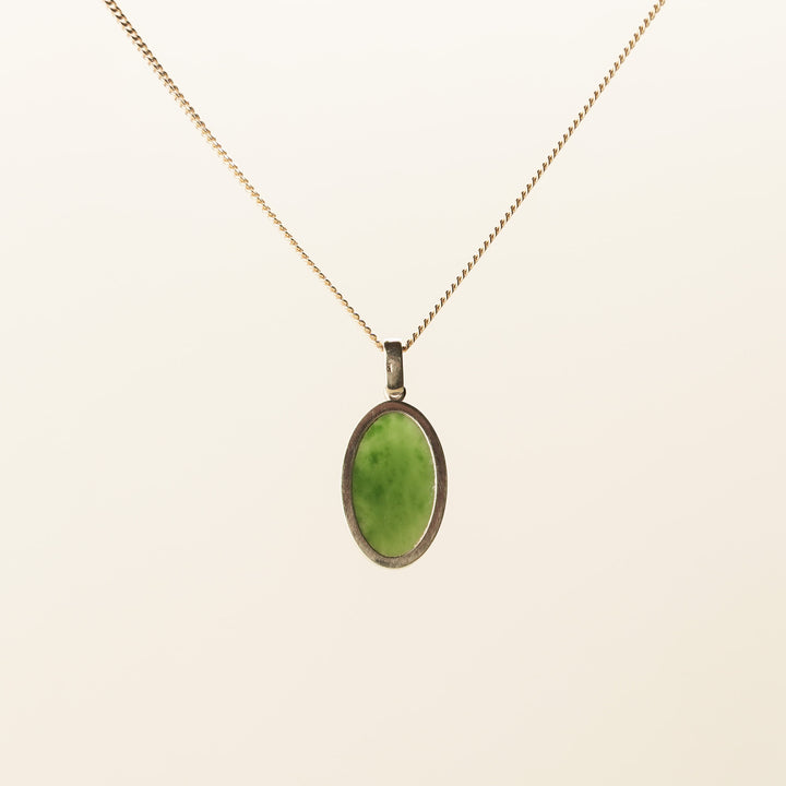 Kahurangi Pounamu and Diamond Pendant in 9k Gold