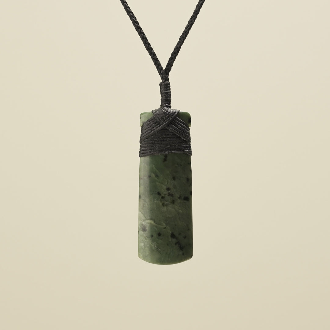 Toki Whakarei Carved Kōkopu Pounamu Pendant