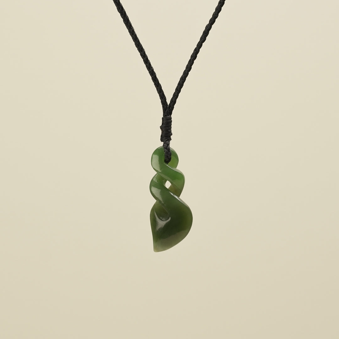 Pikorua Triple Kawakawa Pounamu Small Pendant