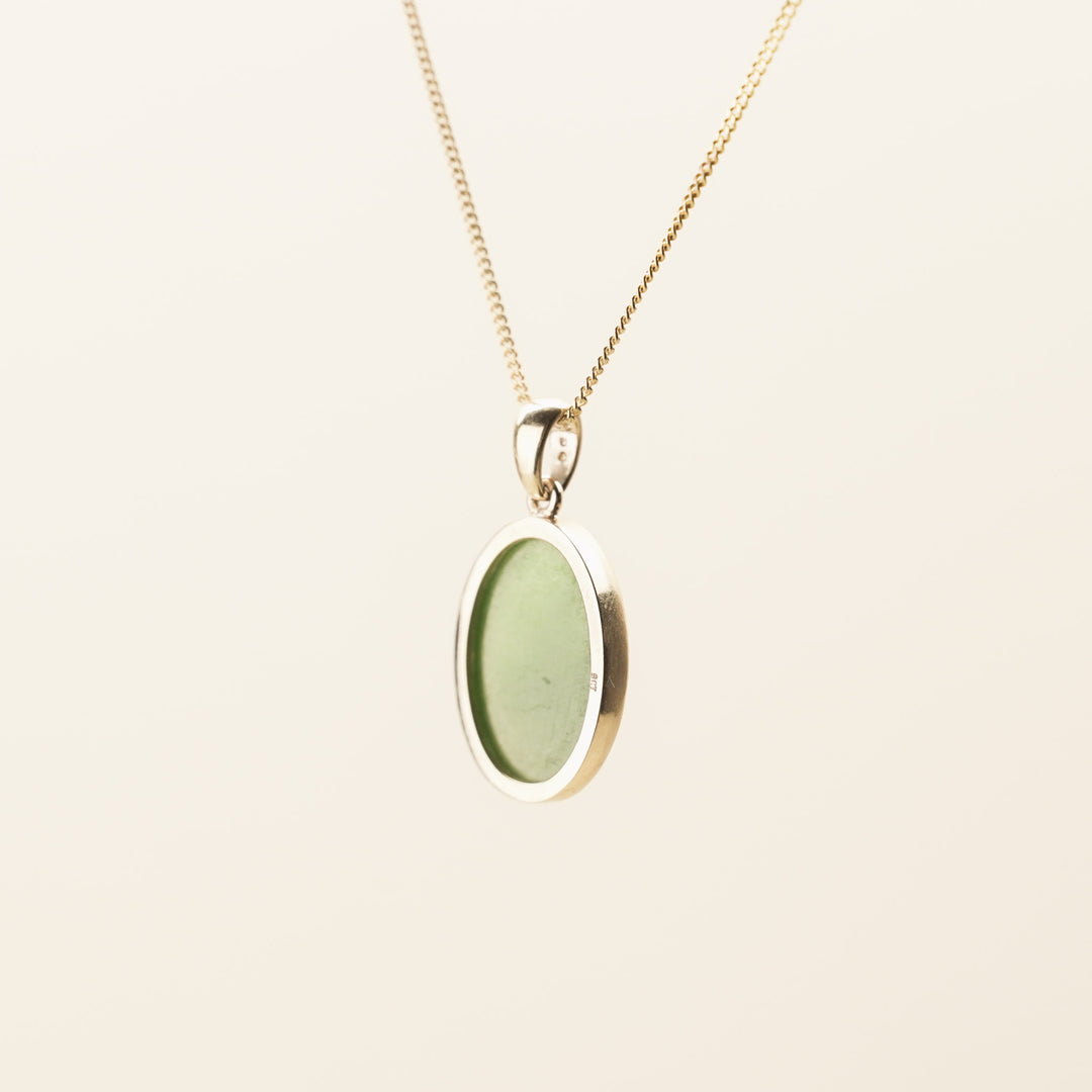 Kahurangi Pounamu and Diamond Pendant in 9k Gold