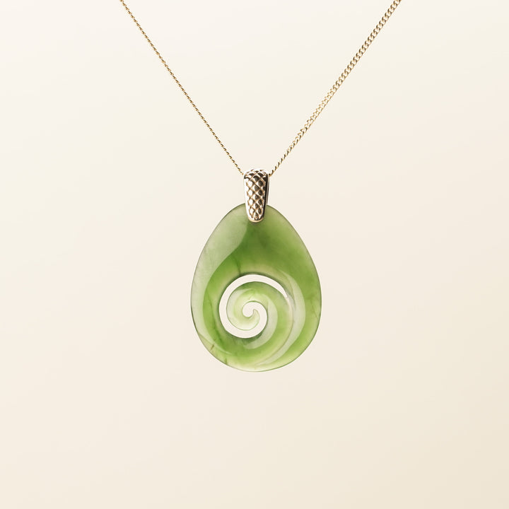 Kahurangi Koru Pendant with 9k Gold