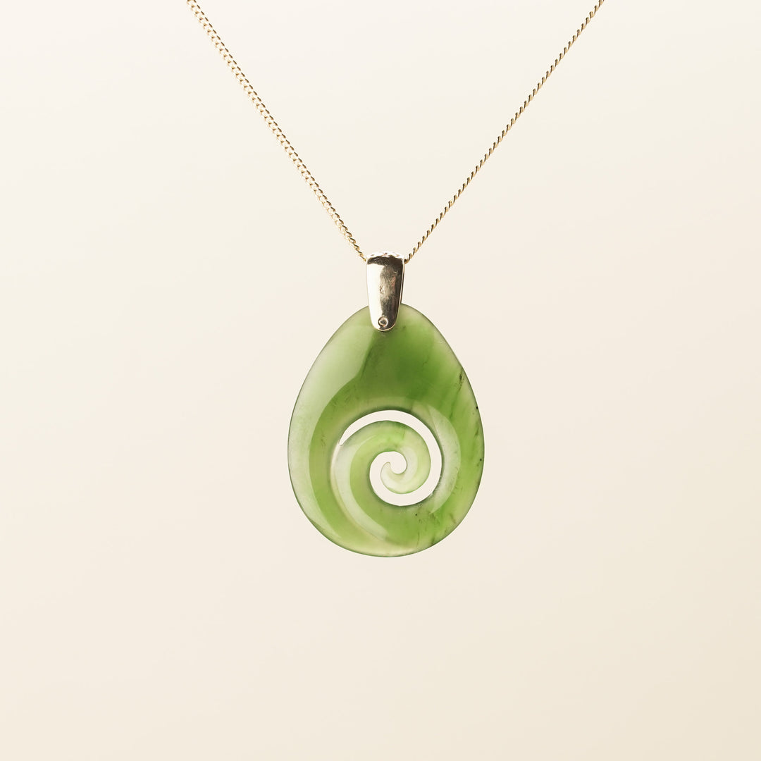 Kahurangi Koru Pendant with 9k Gold