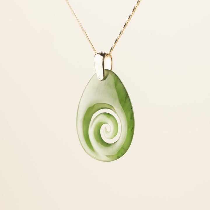 Kahurangi Koru Pendant with 9k Gold