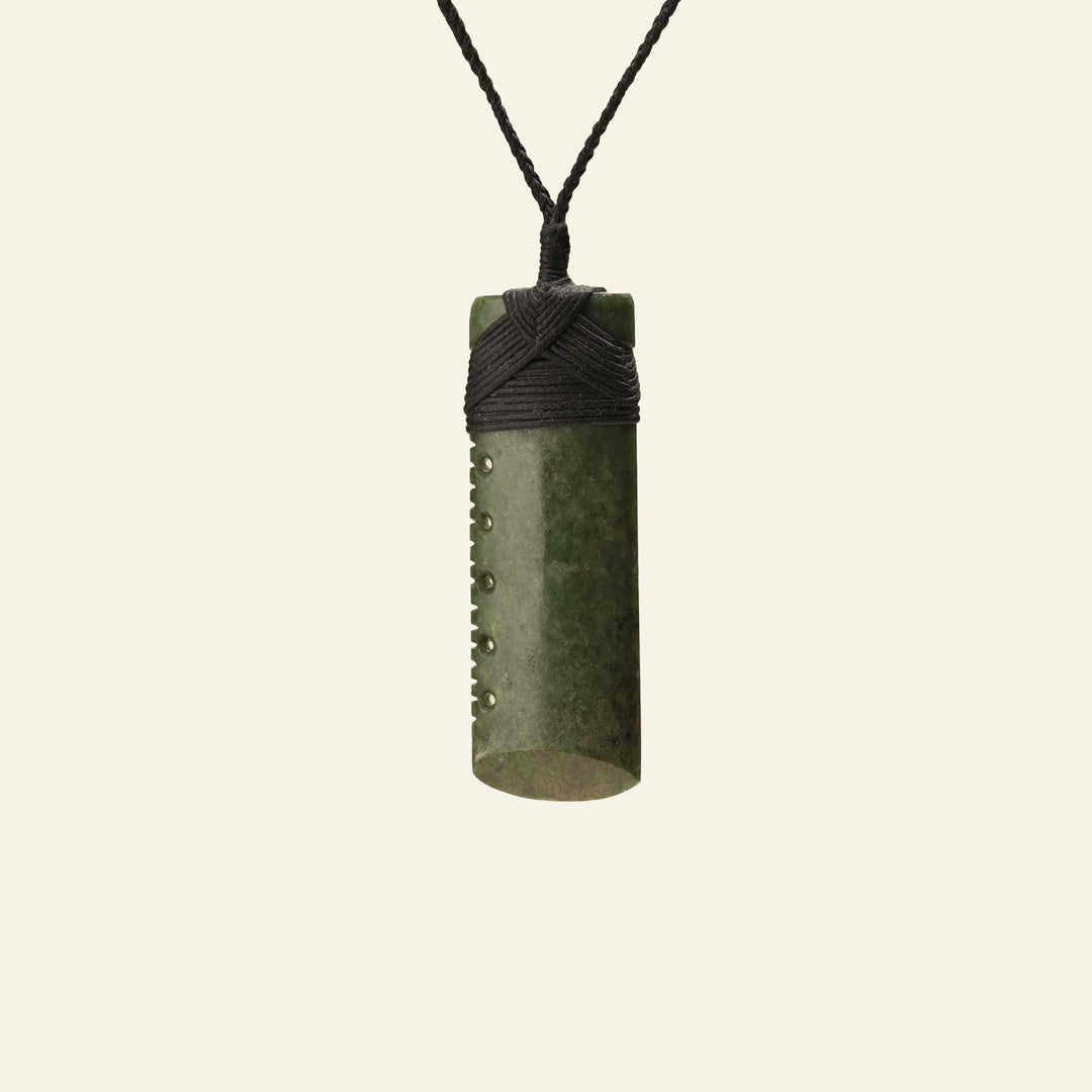 Toki Notched Raukaraka Medium Pounamu Pendant