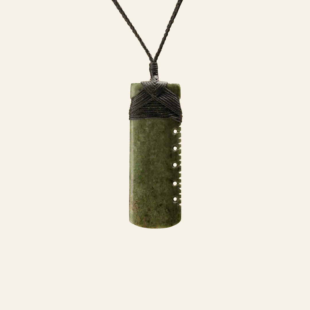 Toki Notched Raukaraka Medium Pounamu Pendant