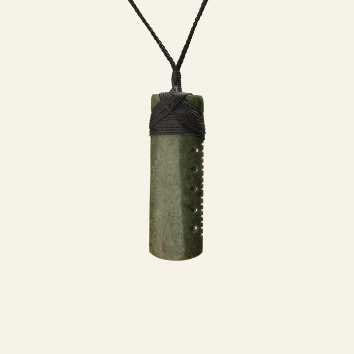 Toki Notched Raukaraka Medium Pounamu Pendant