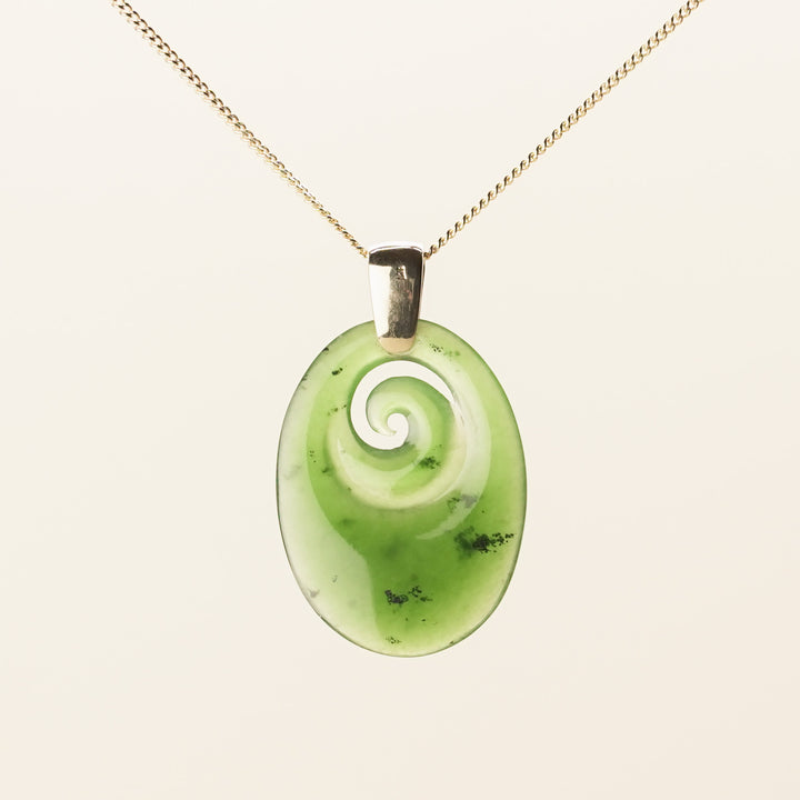 Kahurangi XS Koru Pounamu Pendant