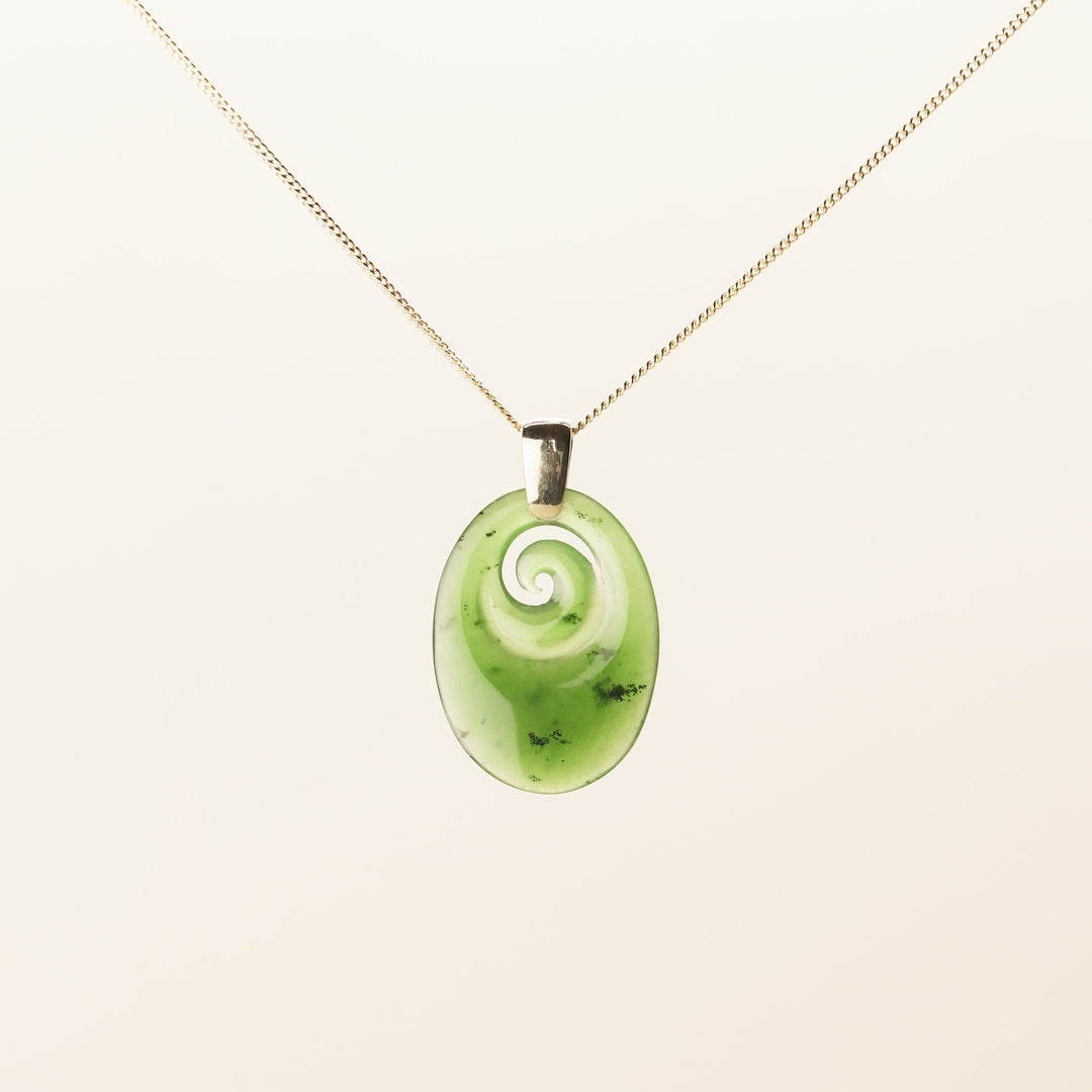 Kahurangi XS Koru Pounamu Pendant