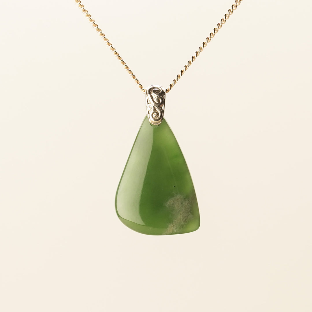 Flower Pounamu Drop Pendant in 9k Gold