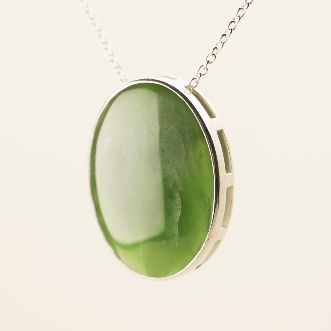 Pounamu Oval Pendant Large in Sterling Silver