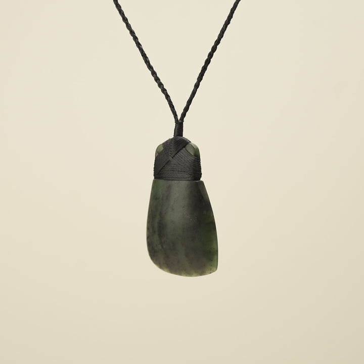 Toki Kawakawa Matte Greenstone Large