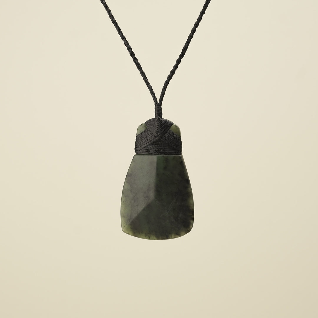 Toki Kawakawa Matte Greenstone Large