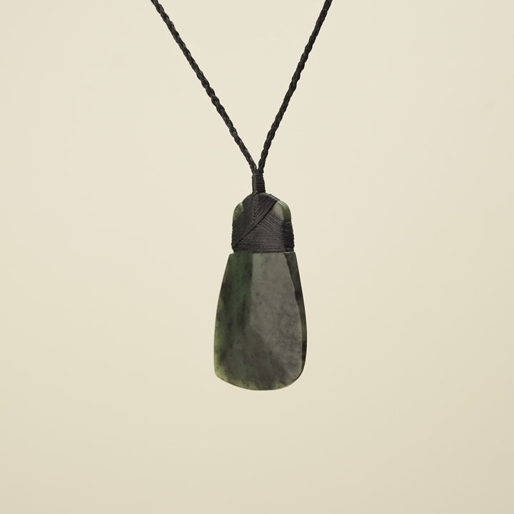 Toki Kawakawa Matte Greenstone Large