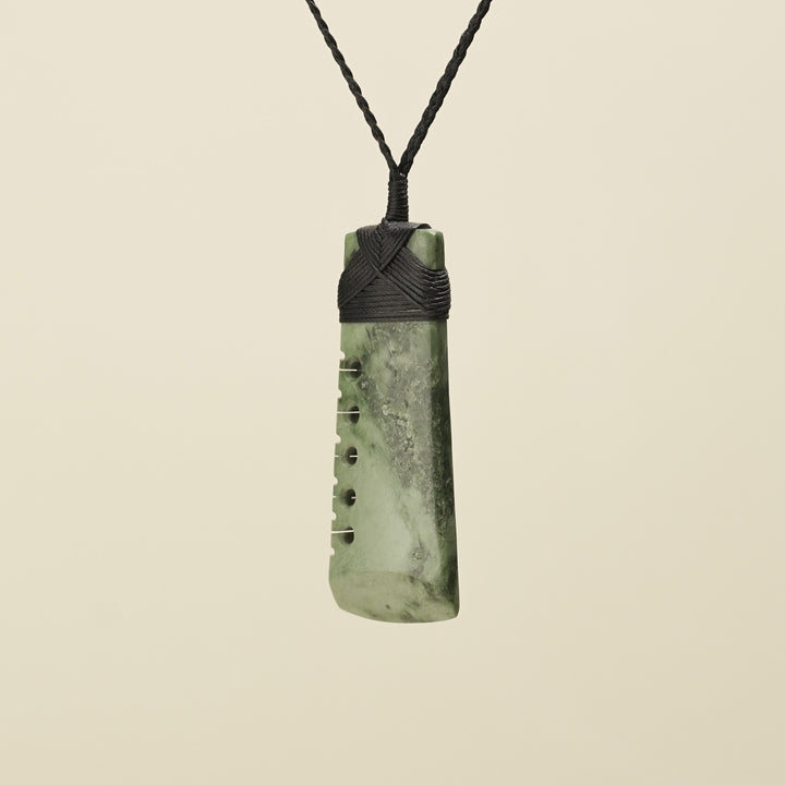 Notched Toki – Inanga Large Pendant, Black Binding