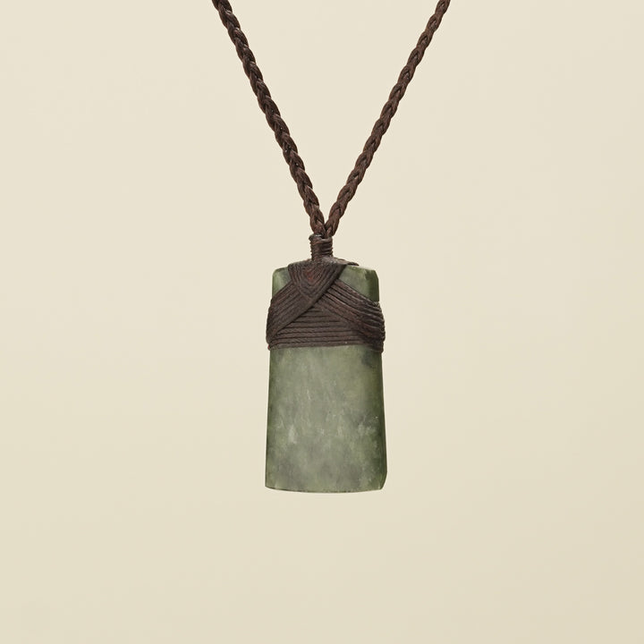 Kawakawa Toki - Extra Small Pounamu Pendant