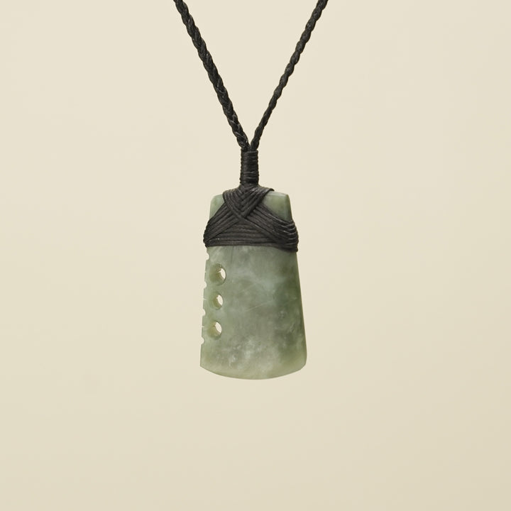 Notched Toki Inanga Extra Small Pendant Black Binding