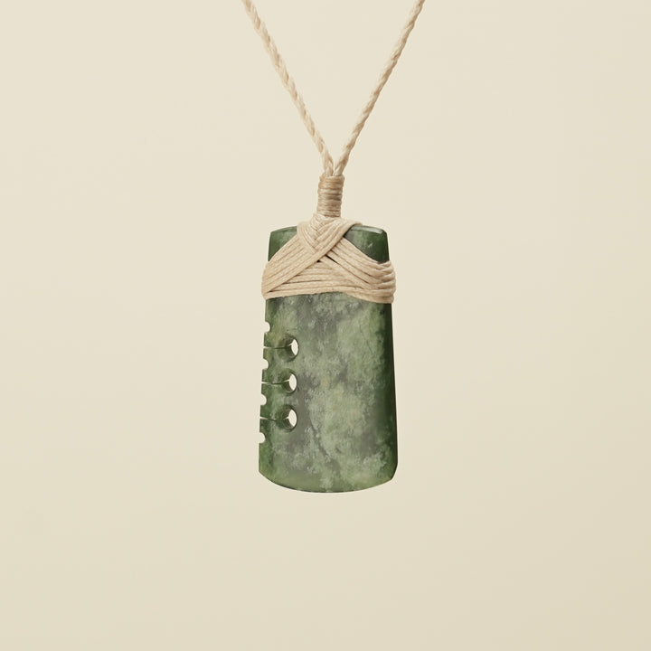 Kawakawa Notched Toki Extra Small Pounamu Pendant
