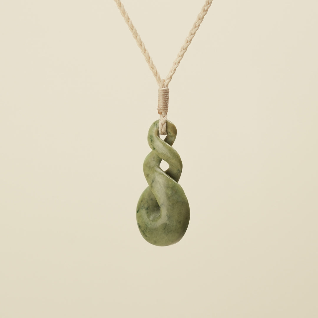 Pikorua Raukaraka Medium Pounamu Pendant, Tan Binding