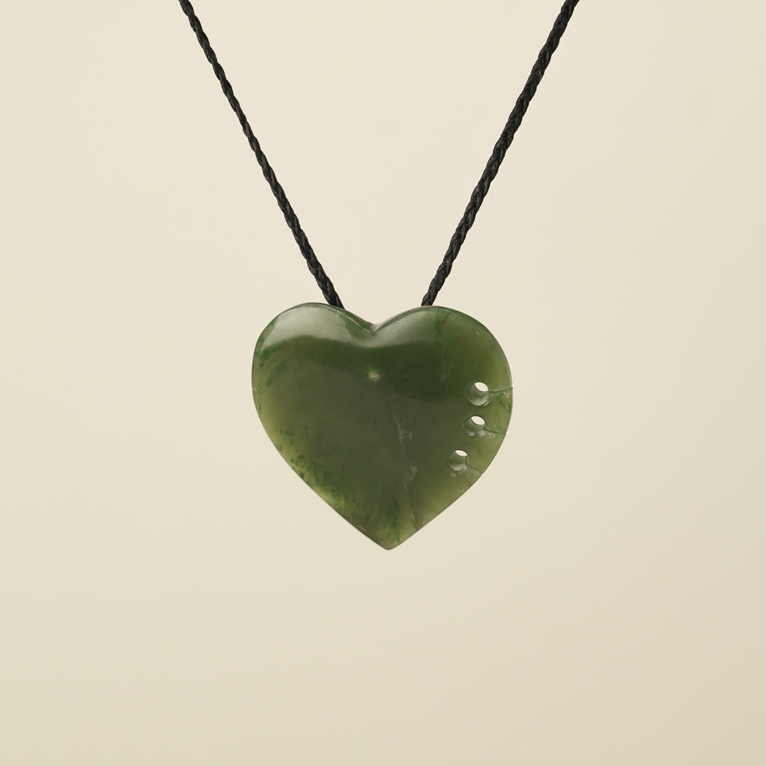 Notched Heart Kawakawa Pounamu Large Pendant
