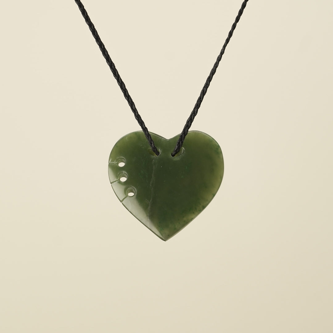 Notched Heart Kawakawa Pounamu Large Pendant