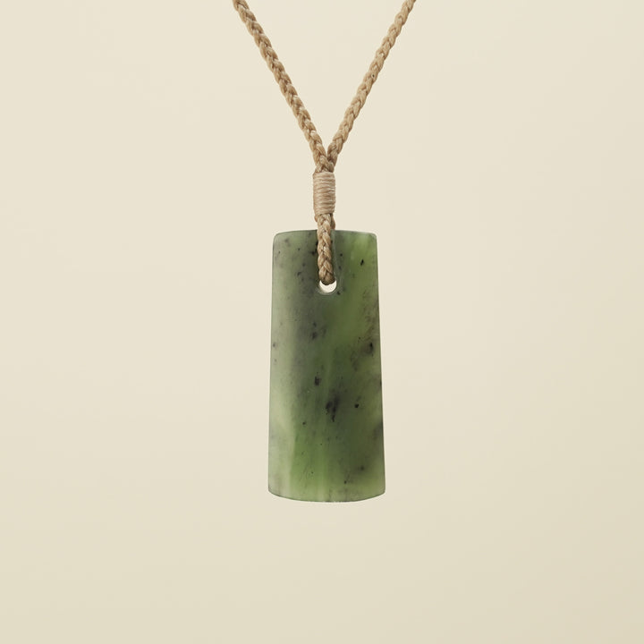 Toki Kahurangi Pounamu Small, Tan Binding