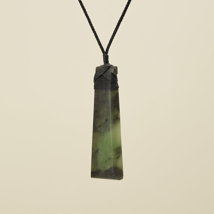 Toki Kawakawa Kahurangi Pounamu Large Pendant, Black Binding
