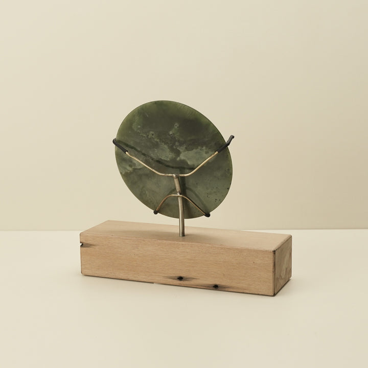 Porowhita Kawakawa Inanga Pounamu Sculpture