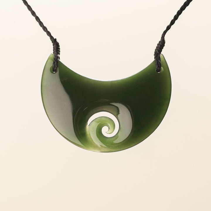Pounamu Kōuma Koru