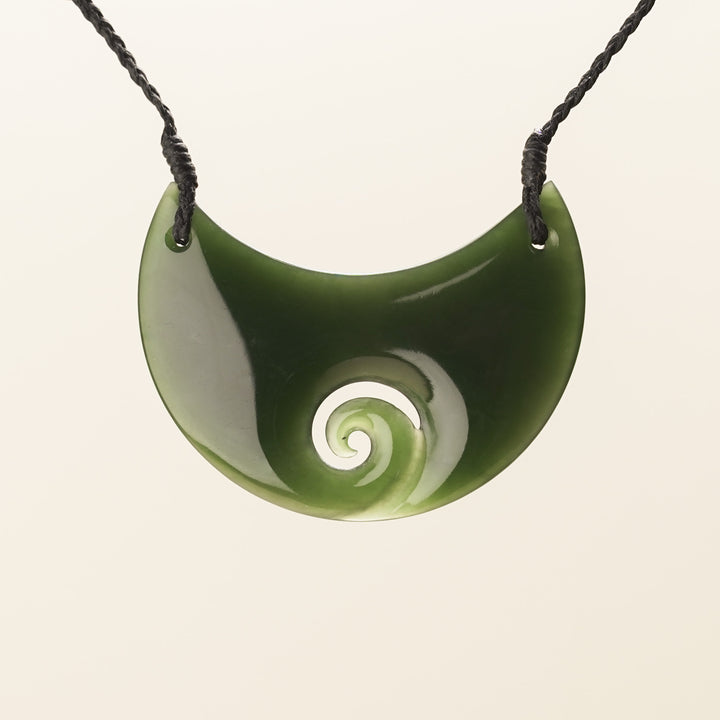 Pounamu Kōuma Koru