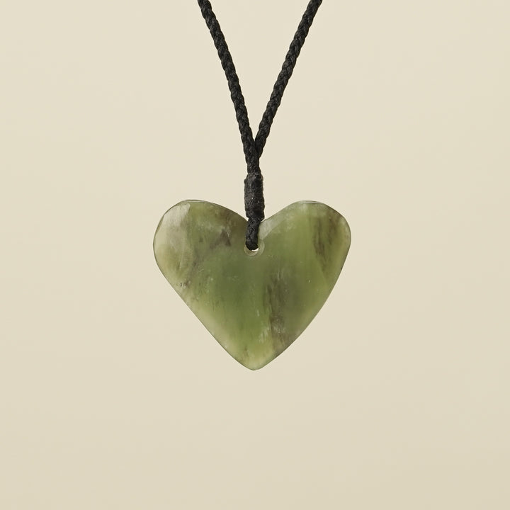 Manawa Heart Small Kahurangi Pounamu Pendant