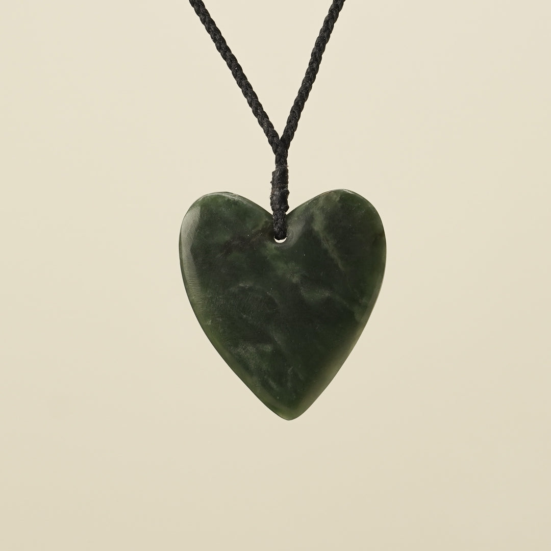 Manawa Heart Kawakawa Pounamu Medium Large Pendant