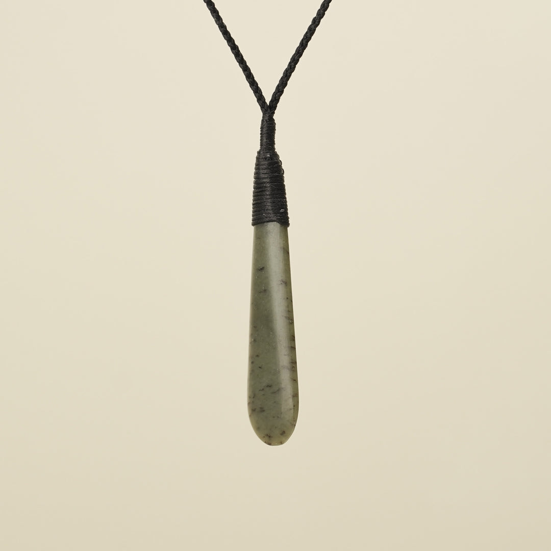 Roimata Inanga Pounamu Medium Large Pendant