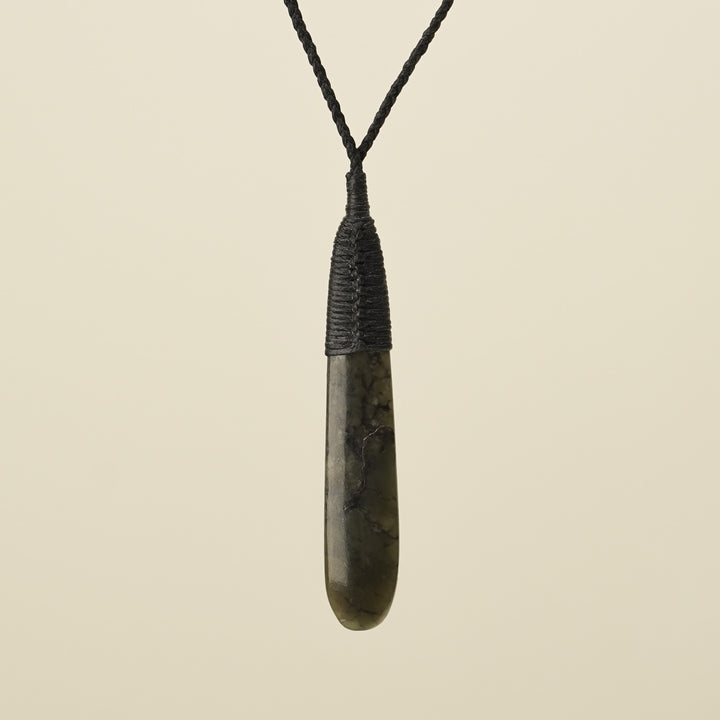 Roimata Hapopo Pounamu Medium Pendant